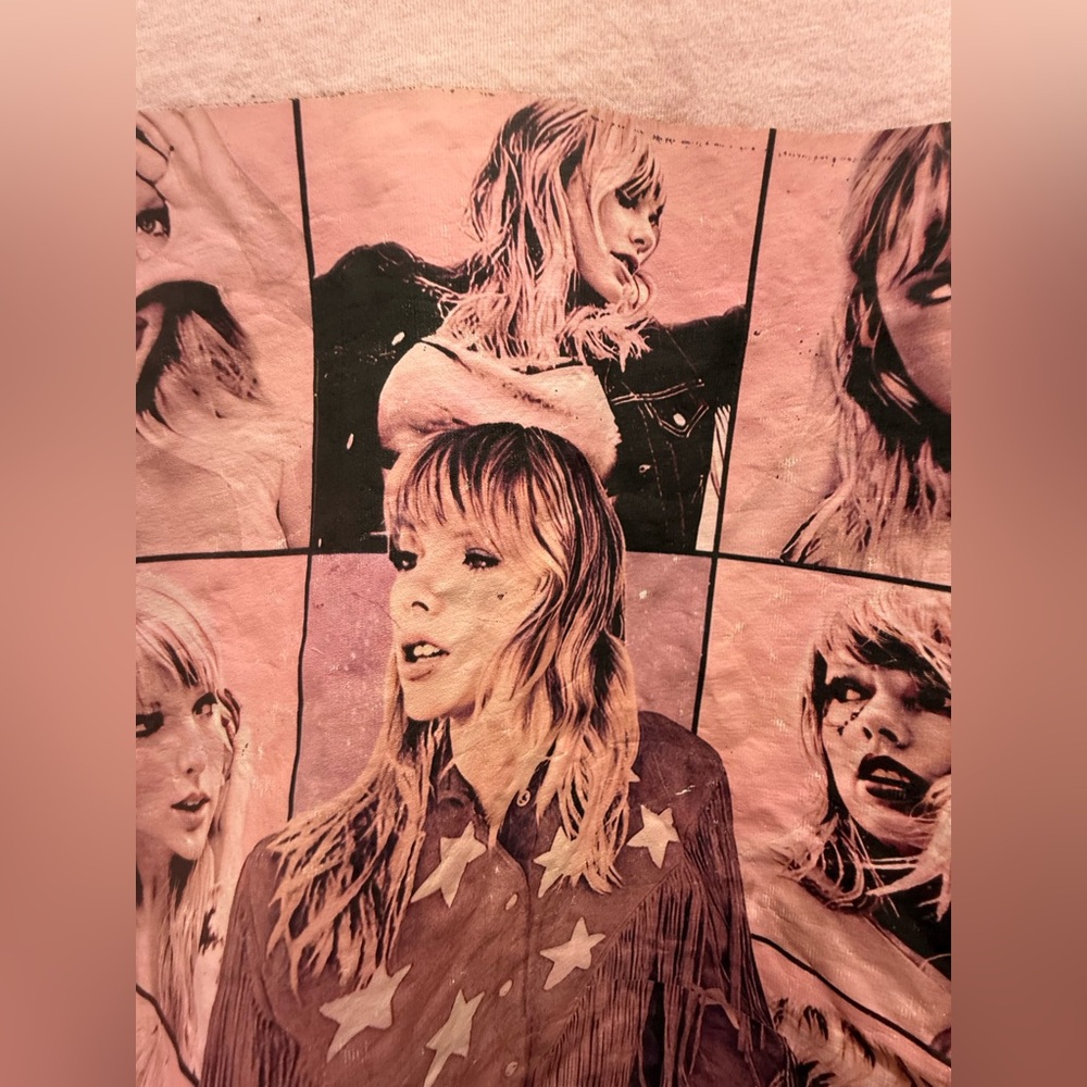 Taylor Swift. Make Market. Bubble Gum Pink Vinyl Print - Lover Era Tshirt. 3XL. - Picture 6 of 7